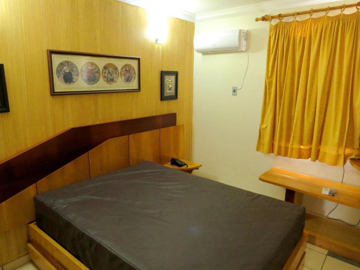 Di Roma Internacional Resort Apartamentos Para Temporada Caldas Novas Exteriör bild